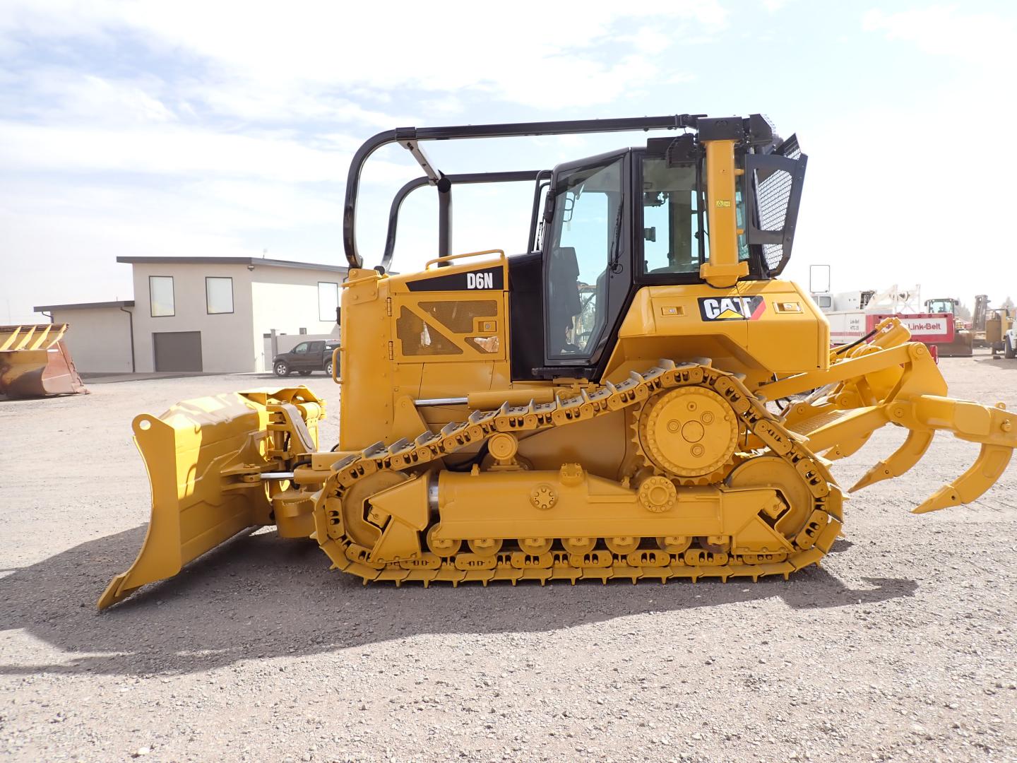 ./imagenes/INVOICE/2019/16023/TOPADOR FRONTAL CAT_D6N XL (2).JPG